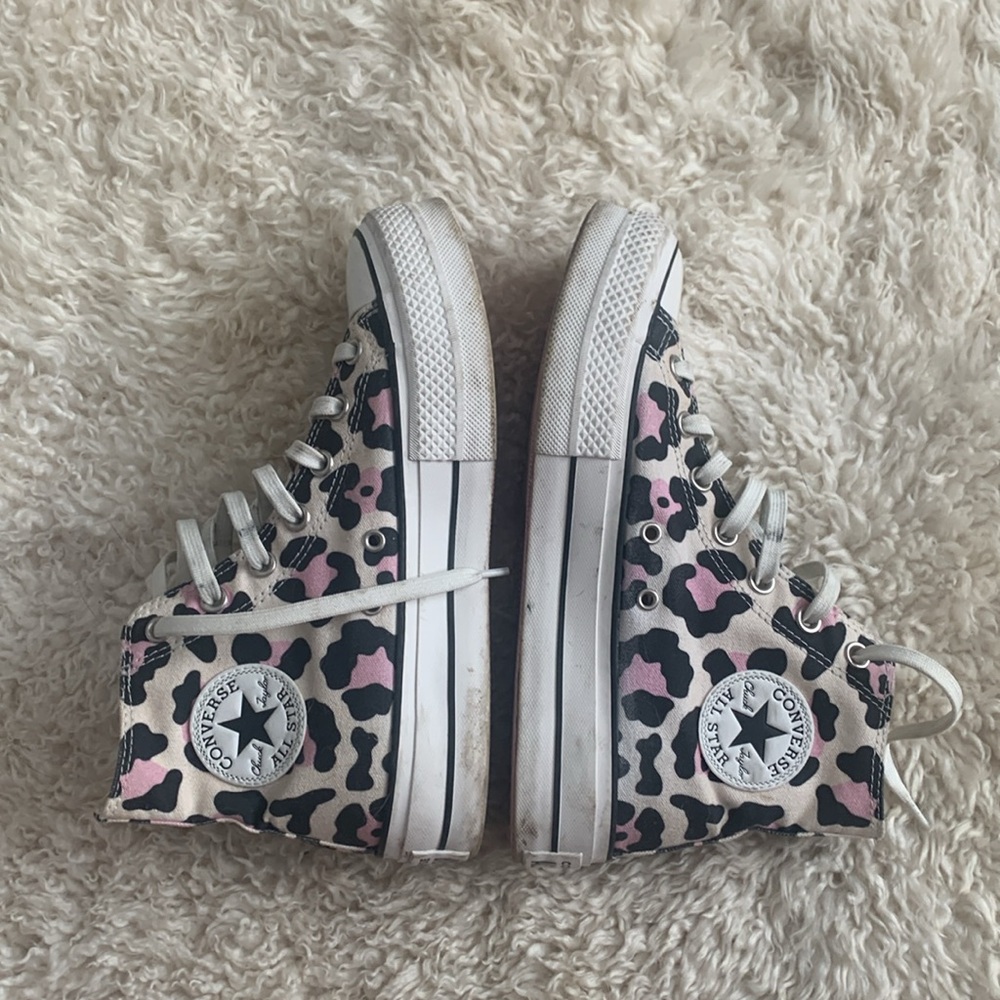 Converse Chuck Taylor Leopard Platform Sneakers